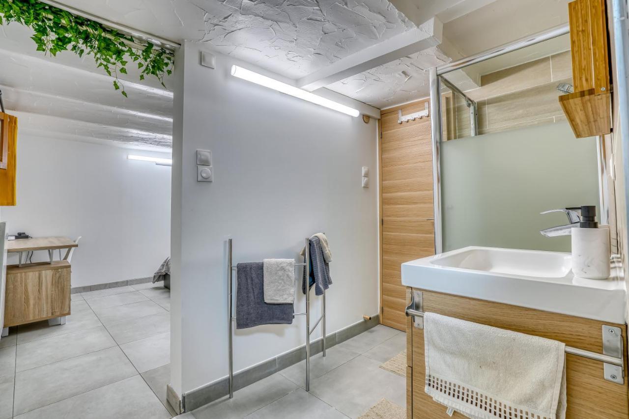 Sous-Sol Amenage 32M2 - Proche Paris Apartment Обервил Екстериор снимка