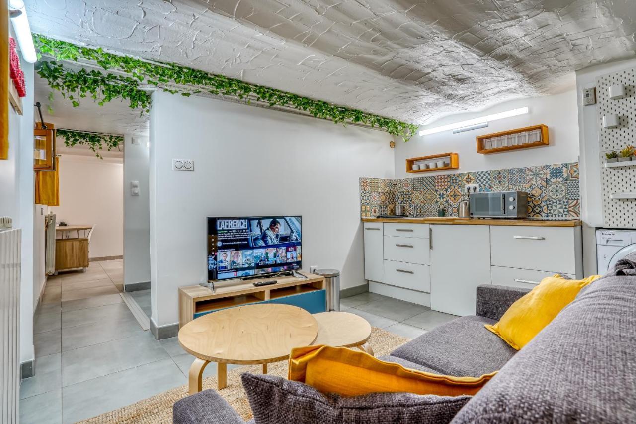 Sous-Sol Amenage 32M2 - Proche Paris Apartment Обервил Екстериор снимка